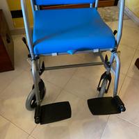 SEDIA A ROTELLE PER DISABILI