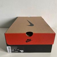 Nike Air Max nella colorazione Gold