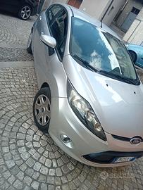 Ford fiesta 1.2 gpl