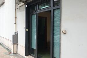 Locale uso ufficio/deposito