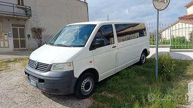 Volkswagen trasporter 1.9 TDI 105 CV  9 posti 