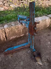 Scalzatore meccanico interfilare