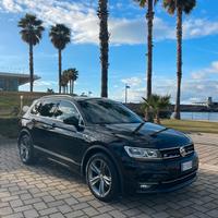 Volkswagen tiguan R Line