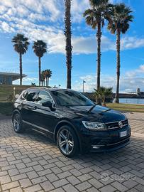 Volkswagen tiguan R Line