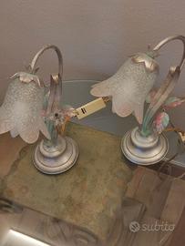 DUE ABAT JOUR IN FERRO BATTUTO LAVORATI E DECORATE