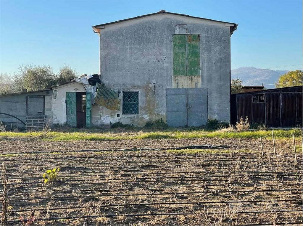 Rustico / Casale di 130 m² con 4 locali a Lucca - Vista 4