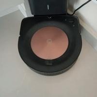 Robot Aspirapolvere roomba S9+ completo di stazion