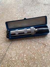 Cacciavite a percussione nuovo