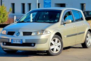 Renault Megane Mégane 1.5 dCi 110CV Dynamique