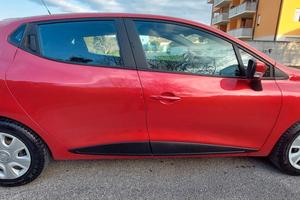 CLIO 1,2 GPL DI SERIE SCADENZA BOMBOLE NEL 2035-X 