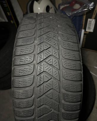 Pneumatici Pirelli winter sottozero 3 per Mini JCW