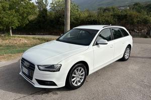 Audi A4 Avant 2.0 TDI 177CV mult. Advanced