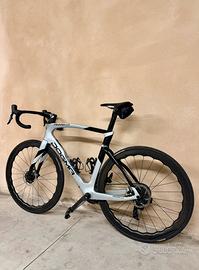 Pinarello Dogma F SRAM RED eTap AXS taglia 57,5