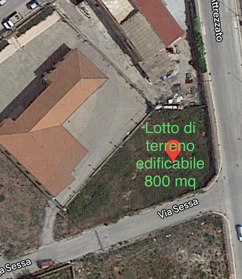 Plac, 800 m²
