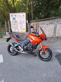 triumph tiger 1050