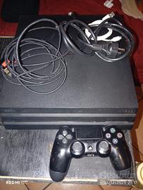 Play Station 4 pro 1 terabyte