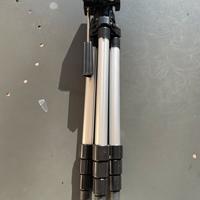 Treppiede per fotocamera universale