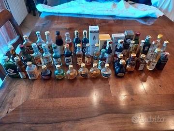 Collezione Liquori Mignon anni 70-80 da 100 pezzi