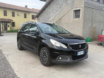 Peugeot 2008 PureTech 82 Active