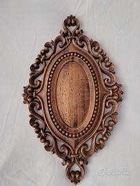 Cornice decorativa in legno