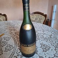 Bottiglia cognac fine champagne Remy Martin