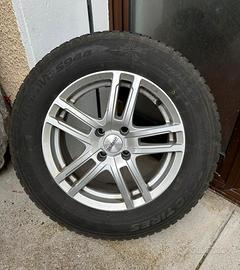 Gomme invernali con cerchio in lega