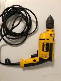 Trapano Dewalt con percussione