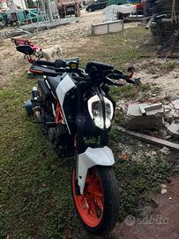 Ktm Duke 390