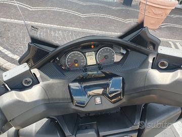 Suzuki Burgman 400 - 2022