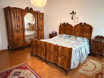 Camera da letto completa, radica di noce anni '40