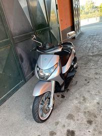 Piaggio Beverly 400