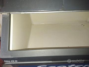 Fabbricatore Scotsman contenitore ghiaccio