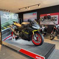 Aprilia RSV4