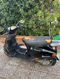 vespa 50 Et2