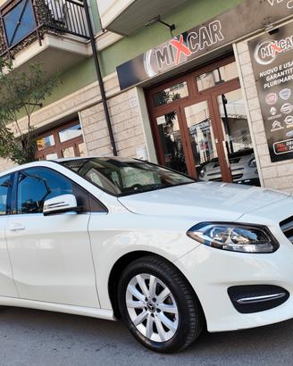 Mercedes-benz B 180 d 109cv Automatica NAVI