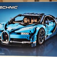 LEGO ® Technic Bugatti Chiron - Articolo 42083