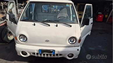 Motore Hyundai H100 2.5cc D. tipo D4BH