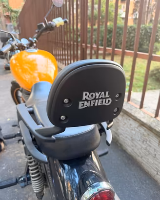 poggia schiena moto royal enfield meteor 350