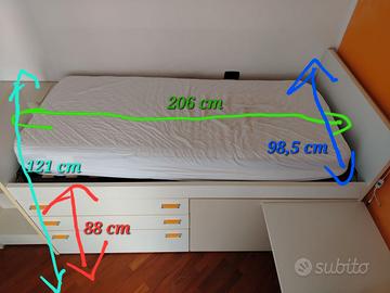Letto singolo con scrivania