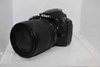 📸 Nikon D3200 + Obiettivo 18-105mm