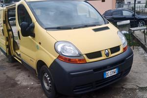 reno traffc anno 2006 km 176000