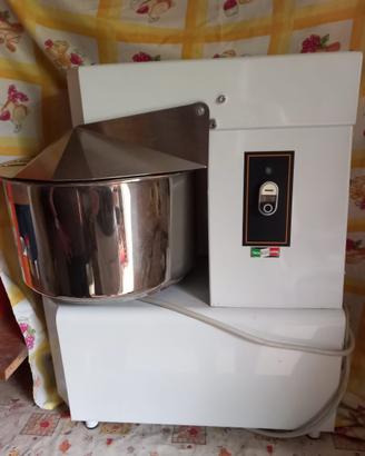 Impastatrice professionale da 10/12 kg