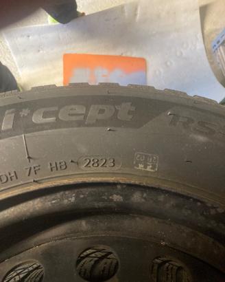 Pneumatici invernali 195 65 R15 91T