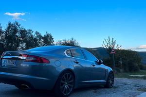 Jaguar Xf 3.0d 241cv