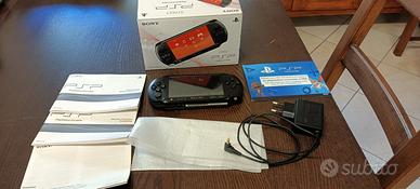 PSP Street E1004 BOX Completa + 4 Giochi Classici