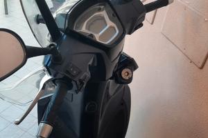 Kymco People 200i - 2021