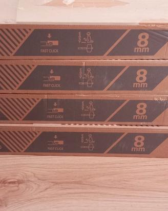 Laminato color legno chiaro 