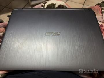 Computer portatile BUONO ANCHE X GIOCARE