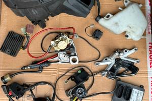 Ricambi Aprilia RSV 1000 new