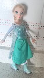 Bambola Frozen Disney danza sul ghiaccio